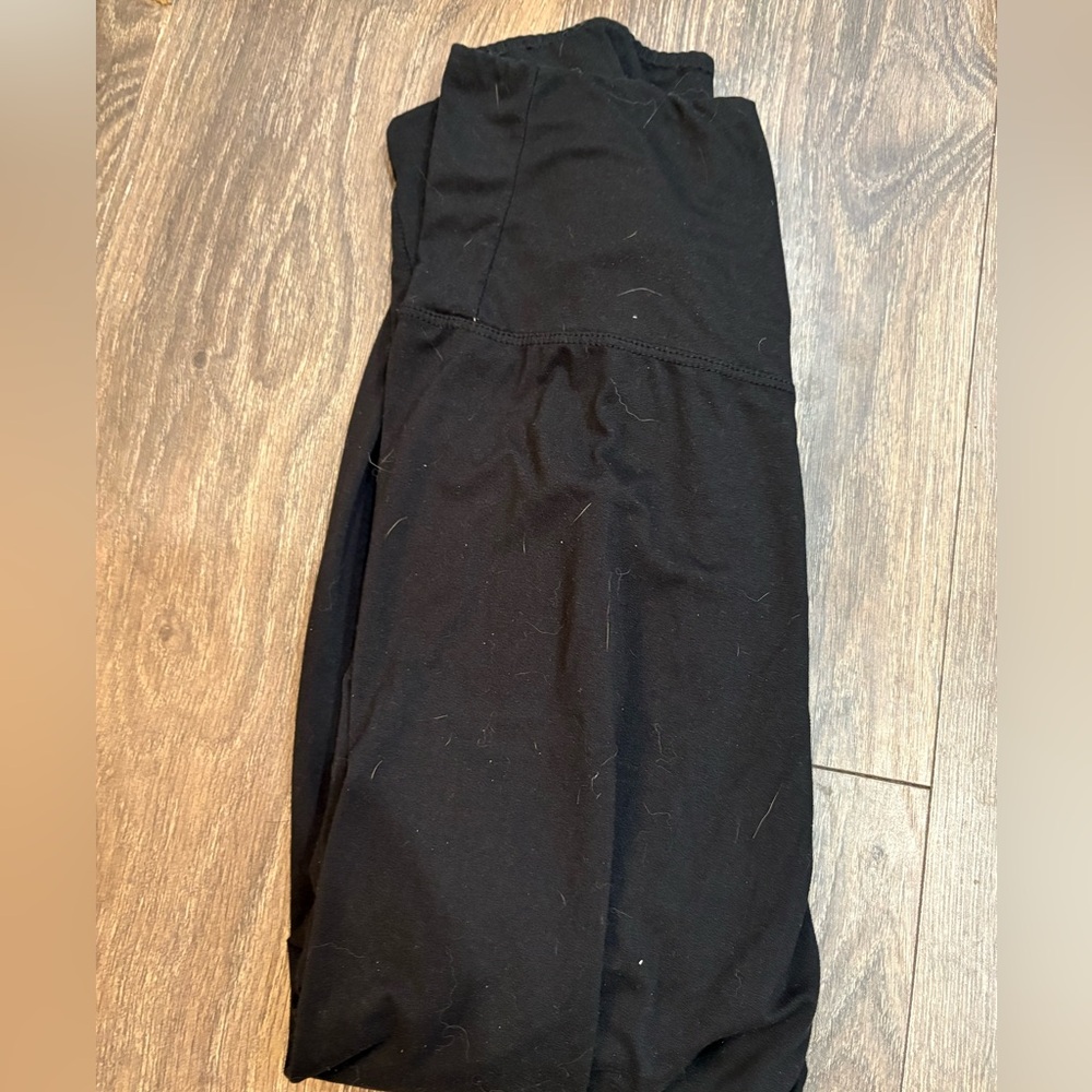 Assorted Patterned and Solid Leggings Bundle - image 11